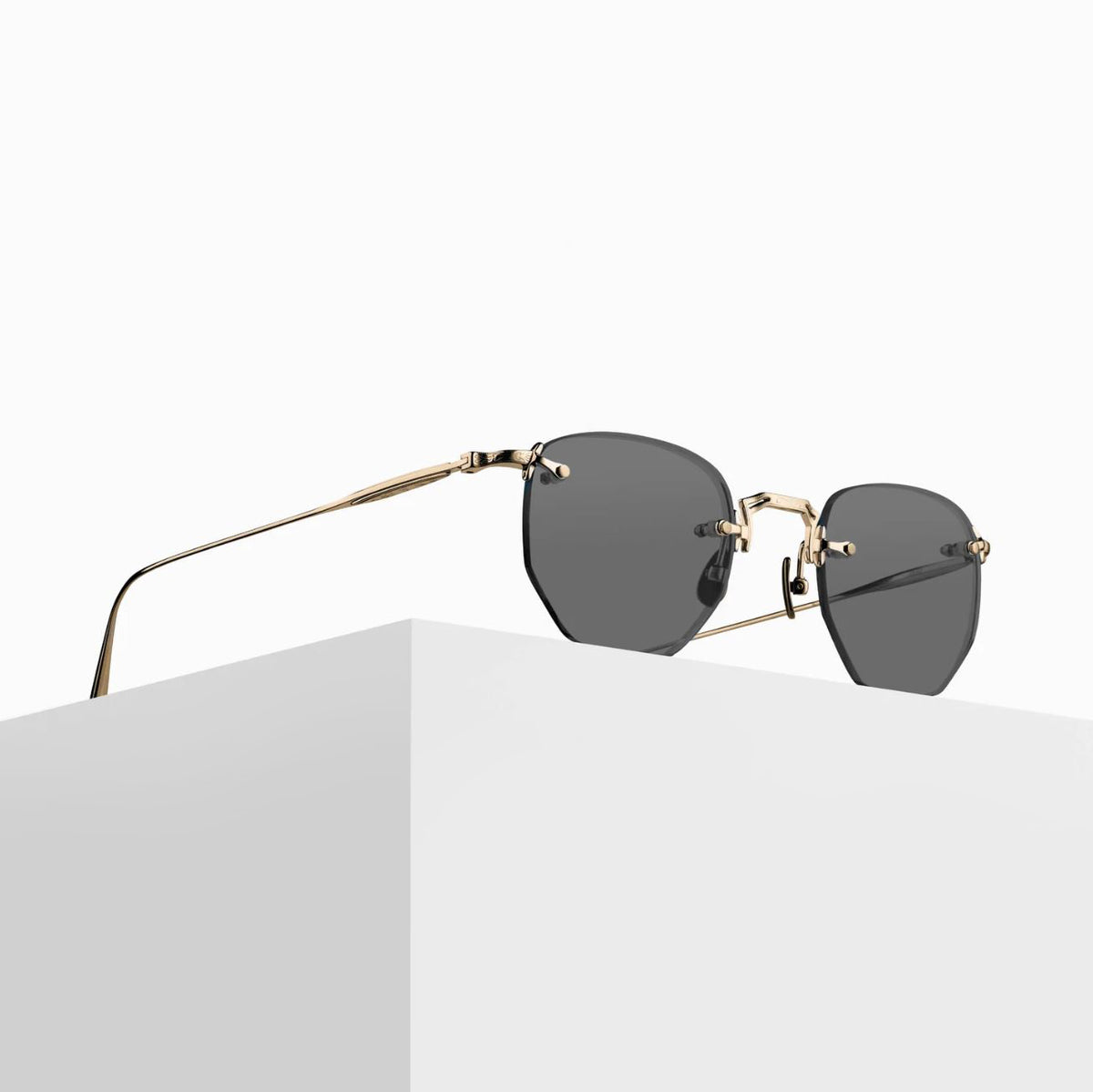 M5006 | Brushed Gold / Grey
