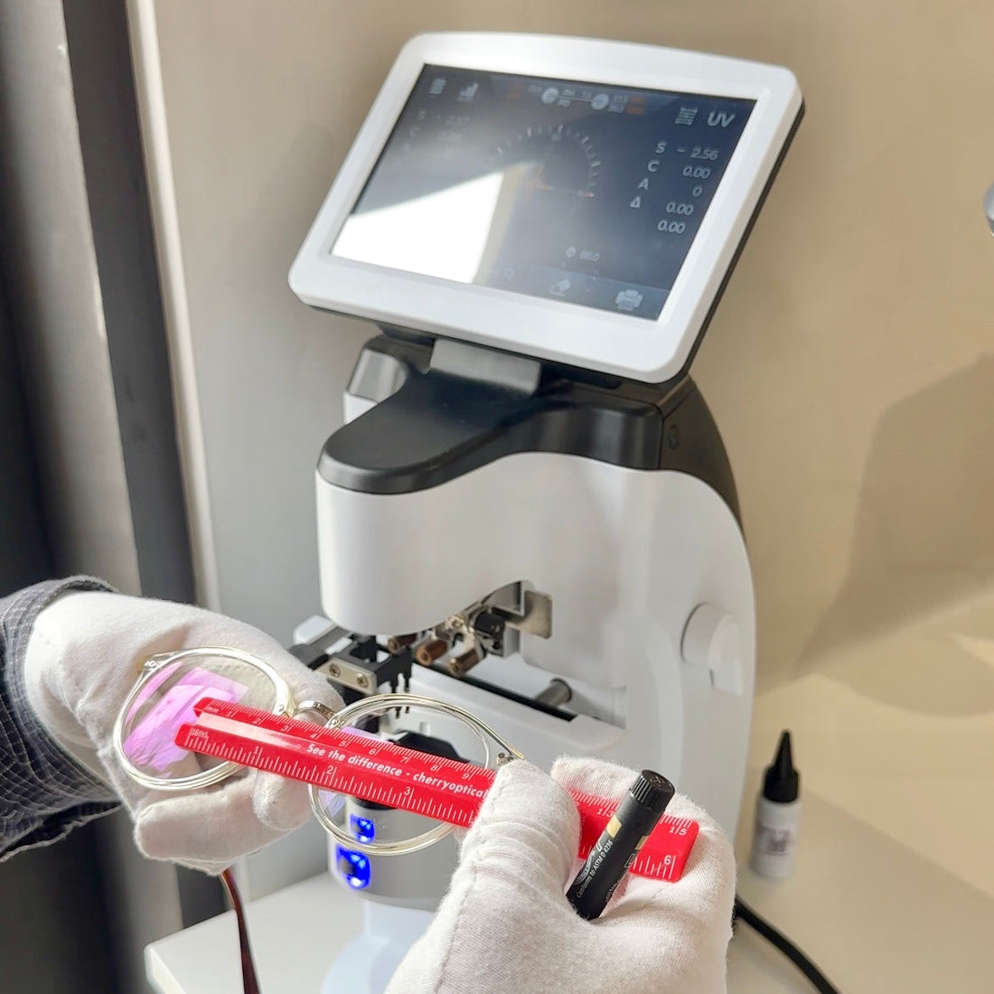 Reading Getting Blurry After 40? What to know about Readers and Progressives