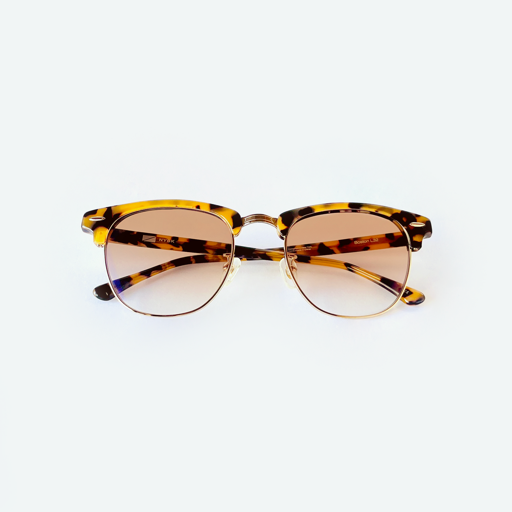 G. Boston L32 / Light Brown Gradient