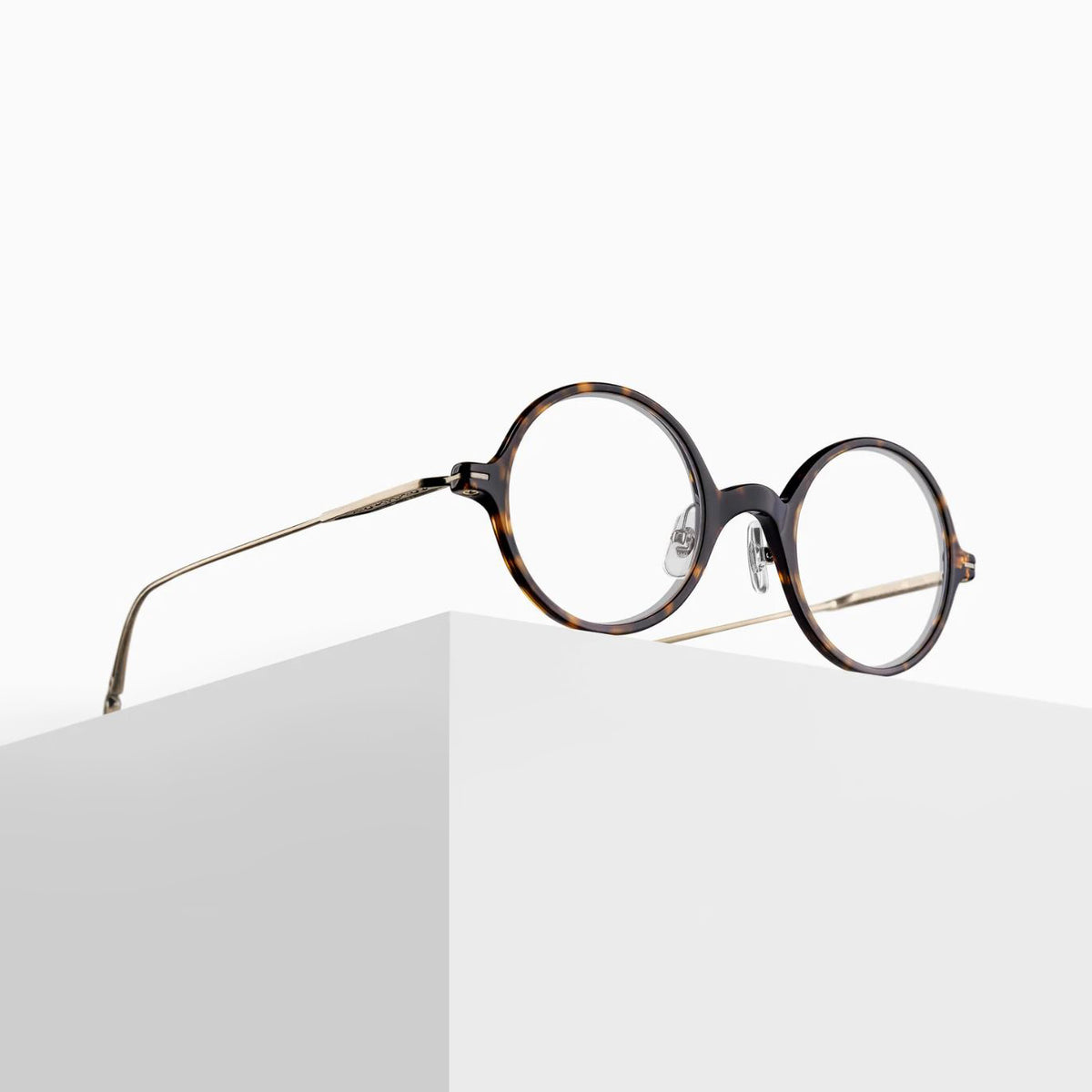 M2054 | Dark Tortoise & Antique Gold