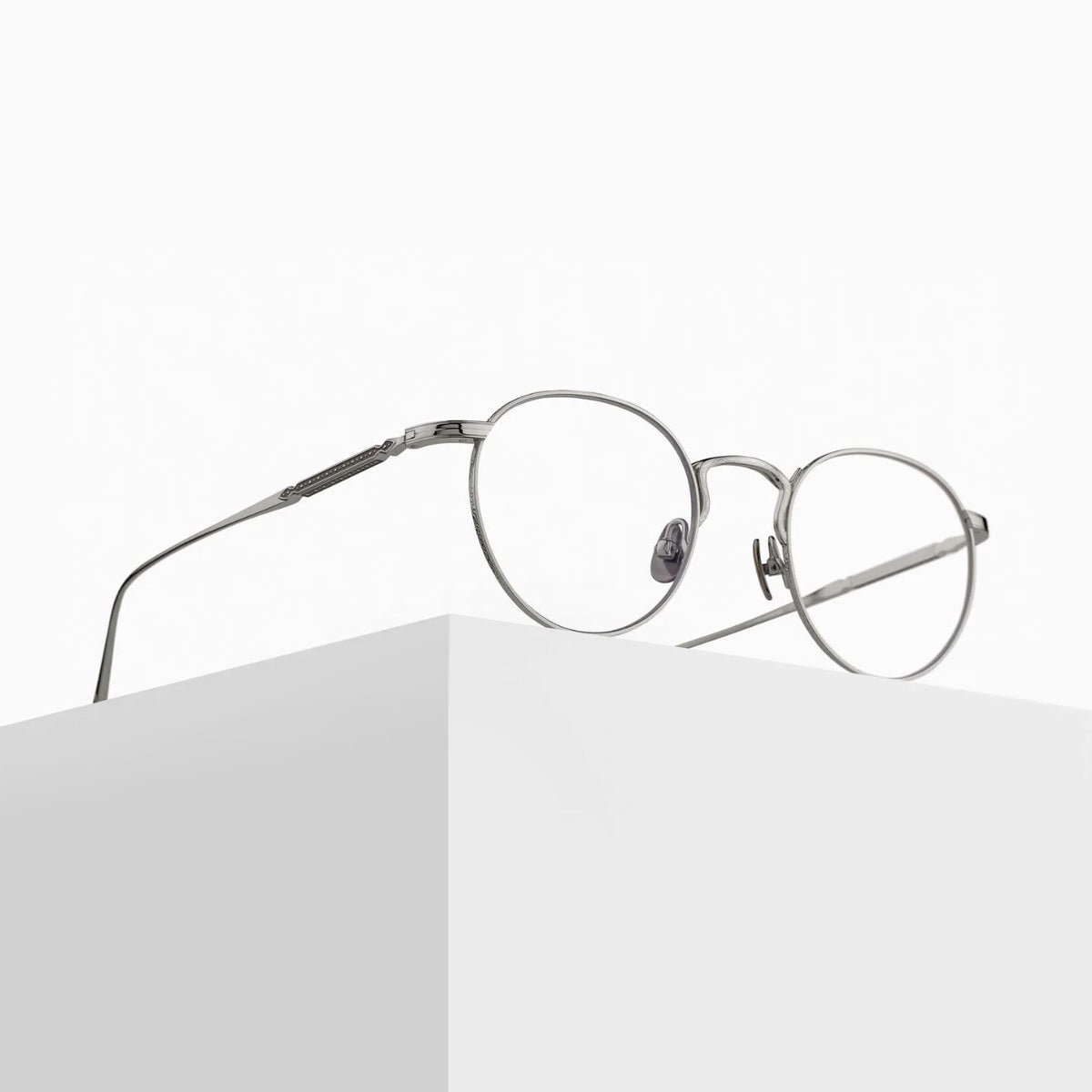 M3140 | Palladium White