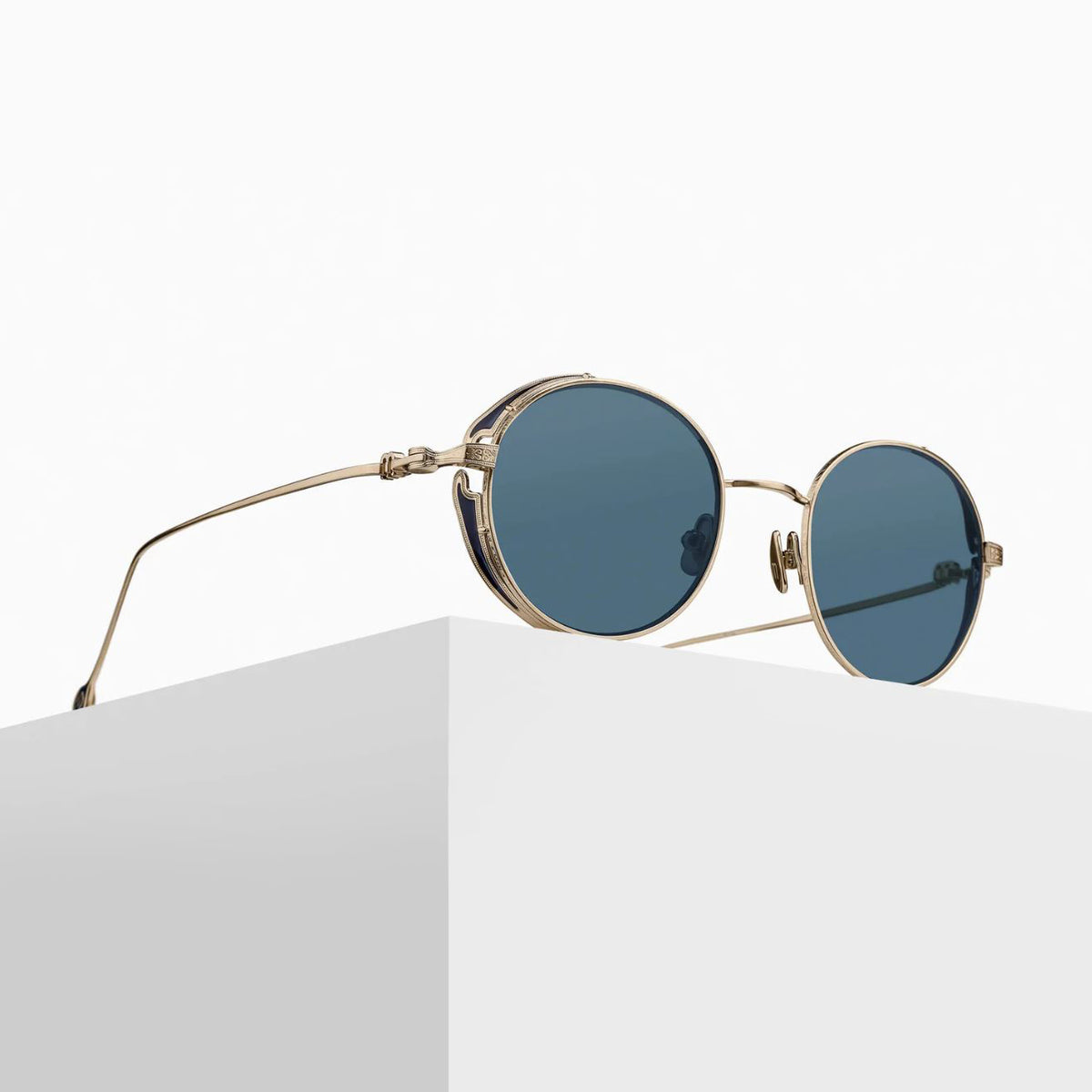 M3152 | Brushed Gold & Navy / Blue