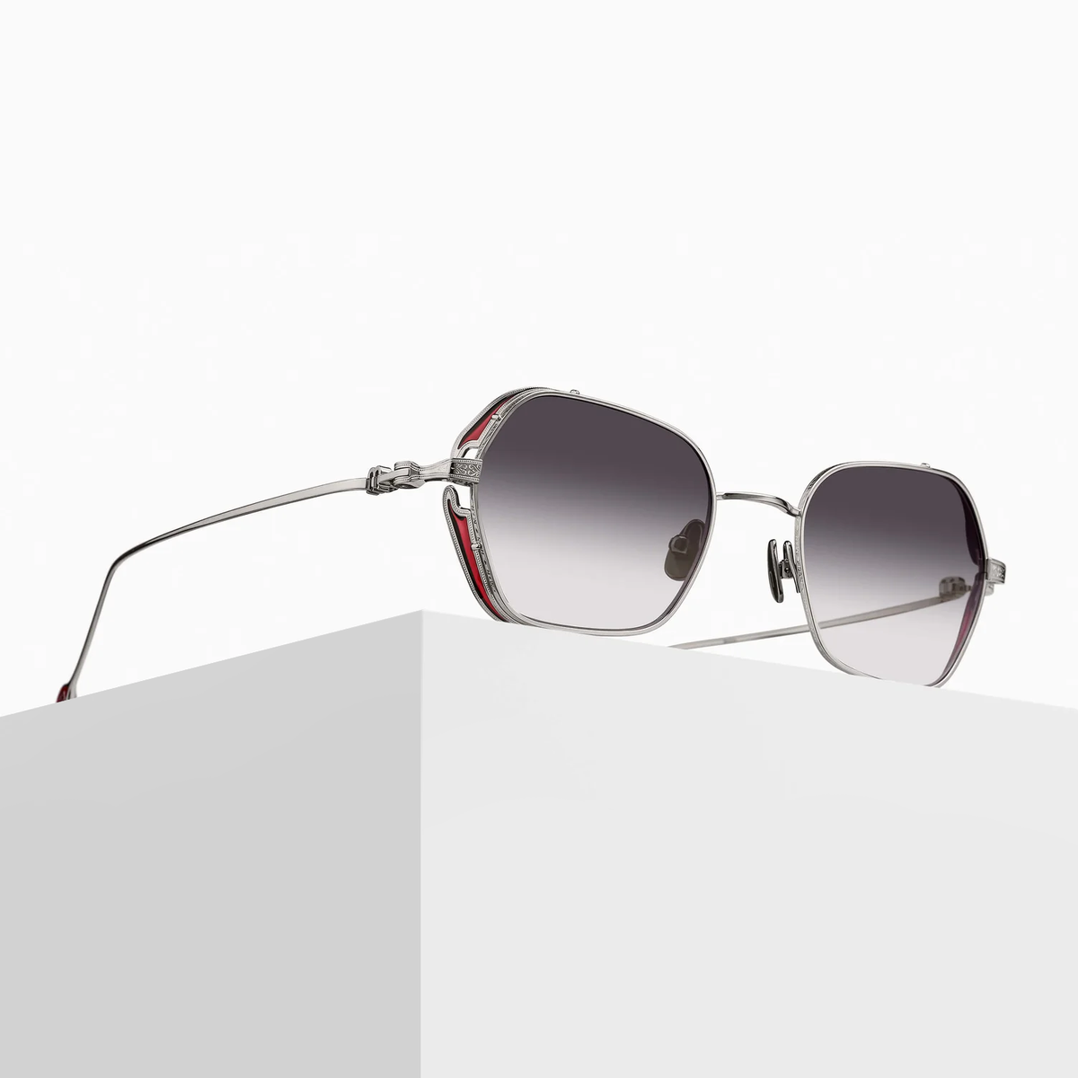 M3152 | Palladium White & Red / Grey Gradient