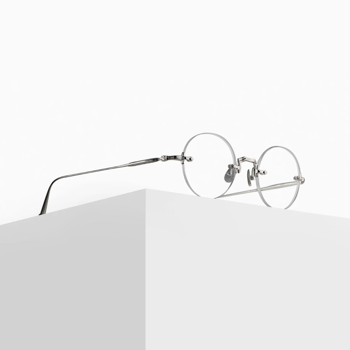 M5007 | Palladium White, Round